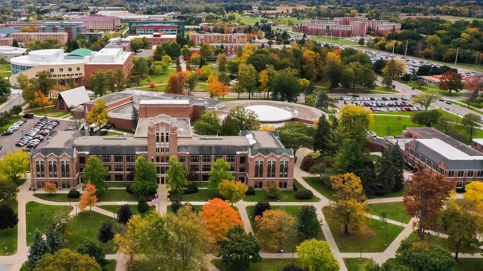 An aerial shot of Central Michigan University's campus.